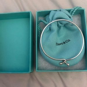 Silver Tiffany’s bracelet